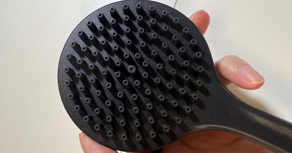 背中ブラシのマッサージ面